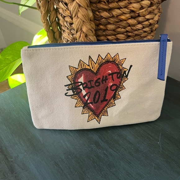 BRIGHTON "2019" Love Of Art"Canvas Dove Heart Multi-Color Zipper Pouch - Picture 2 of 3